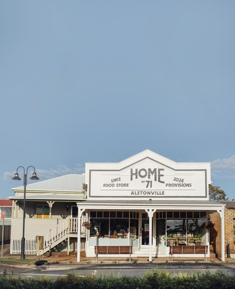10 of the best country bakeries across regional NSW,      Milkwood Bakery   ,      HOME Food Store    ,      Batter &amp; Dough   ,      Althea by Zin   ,      Clementine Bakery   ,      Burnt Honey Bakery   ,      Bruns Bakery   ,      Morrall’s Bakery   ,      Orange Pie Company   ,      Black Cockatoo Bakery   