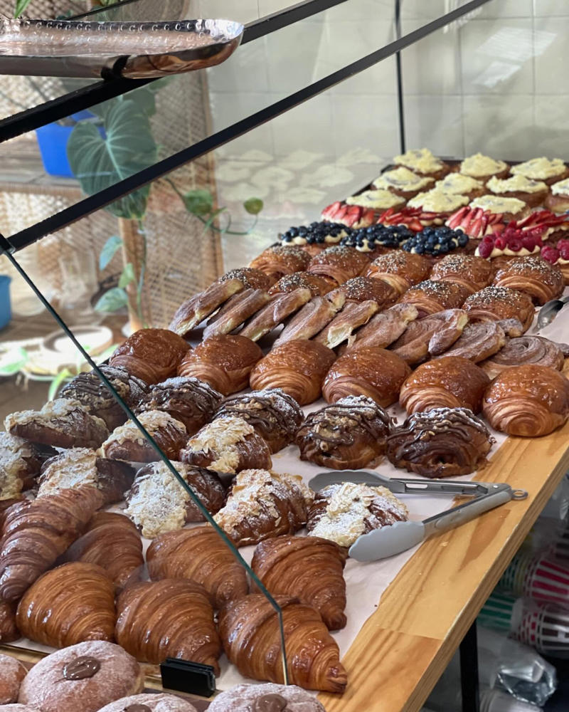 10 of the best country bakeries across regional NSW,      Milkwood Bakery   ,      HOME Food Store    ,      Batter &amp; Dough   ,      Althea by Zin   ,      Clementine Bakery   ,      Burnt Honey Bakery   ,      Bruns Bakery   ,      Morrall’s Bakery   ,      Orange Pie Company   ,      Black Cockatoo Bakery   