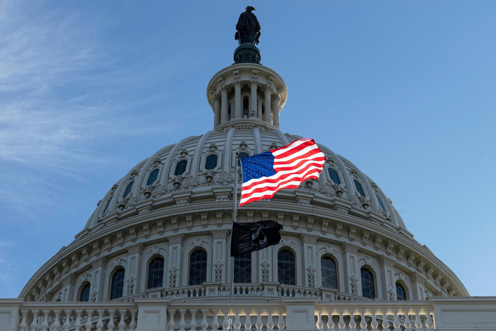 Flying during a shutdown, Safety at airports and in the air, Travel by train, International travel into the U.S., Passports and visas, Museums and national parks