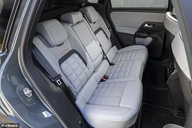 The e-C5 - a design that makes sense , The interior - is it the most comfortable Citroen SUV?, The most high-tech Citroen yet?, Practicality: Is it the most practical Citroen SUV? , What's the e-C5 like to drive? , Range and price: The other two big selling points of this car 