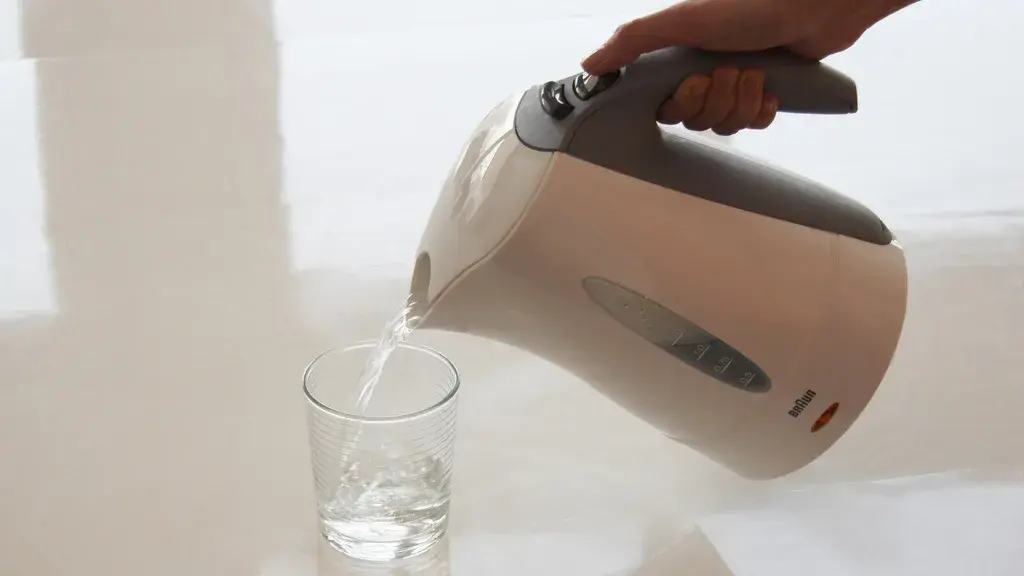 How do you clean the inside of a kettle?, Does boiling vinegar clean a kettle? , What’s the best way to descale a kettle? , Can you clean a kettle with baking soda? , How do you clean the outside of a kettle? 