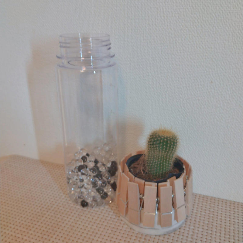 1.乾物の保存容器として活用, 2.ふりかけやごまなど細かい食材入れとして活用, 3.文房具の収納や保管に活用, 4.インテリアアイテムとして活用