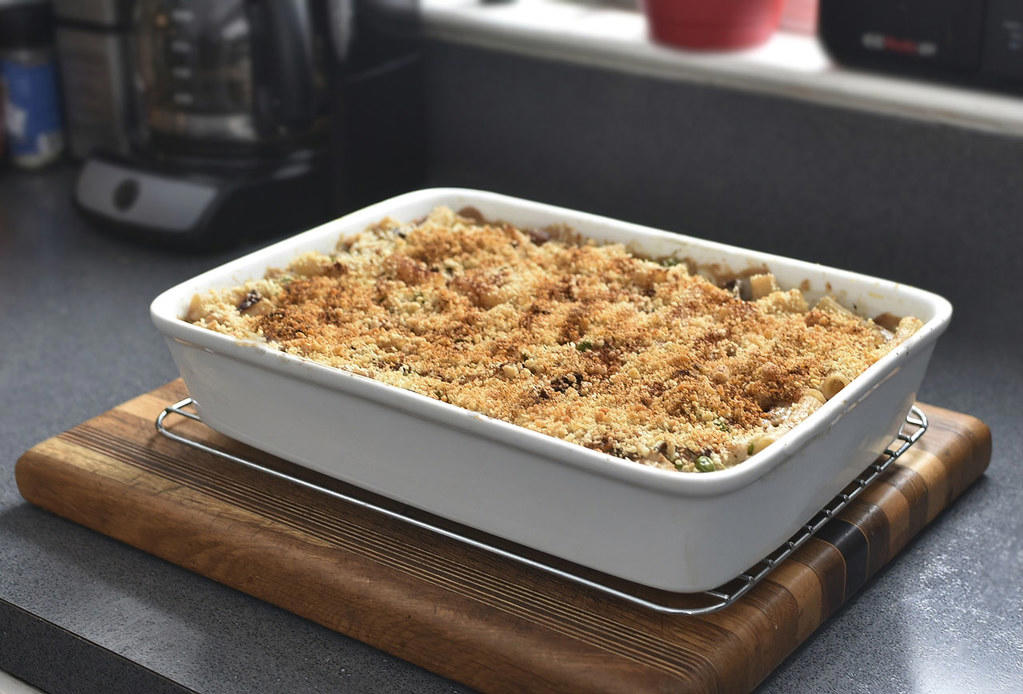 Turkey Tetrazzini Blast From The Past, Shepherd’s Pie, Peanut Brittle, Baked Ham With Pineapples, Salisbury Steak, Tuna Noodle Casserole, Ham Salad, Sloppy Joes, Pork Chops With Applesauce, Chicken A La King, Divinity, Cheese Balls, Beef Stroganoff, Stuffed Cabbage, Stuffed Peppers, Baked Alaska, Chicken Pot Pie, Ambrosia Salad, Chicken Cordon Bleu, Meatloaf, Corned Beef And Cabbage, Clam Chowder, Jello Salad, Biscuits And Gravy, Rice Pudding, Oysters Rockefeller, Chipped Beef On Toast, Deviled Eggs, Pot Roast, Turkey Tetrazzini, Fried Chicken And Waffles, Spaghetti And Meatballs, Clams Casino, Chocolate Lasagna, Fried Catfish And Hush Puppies, Snow Desserts, Carrots In Jell-O