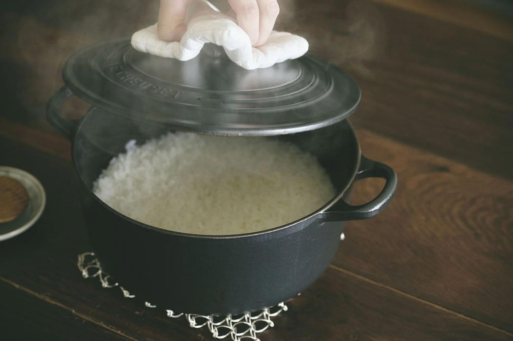 生活の定番品を決めて無駄な支出を回避, ほとんどしない外食は、行くなら妥協しない, 低収入でのやりくりの鉄則は、固定費を下げること, 車を持たないようにしたら些細な幸せに気づいた
