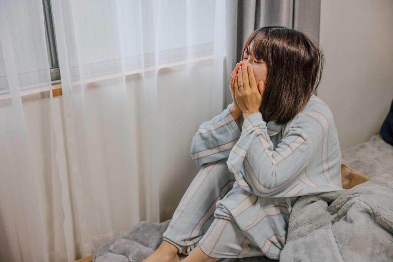 遅い朝ごはんは寿命に影響する？, 朝食時間の遅れは『心身の不調や生活習慣の乱れ』を反映, 光と食事が『体内時計』の調整役を担う, 朝食時間は健康のバロメーター