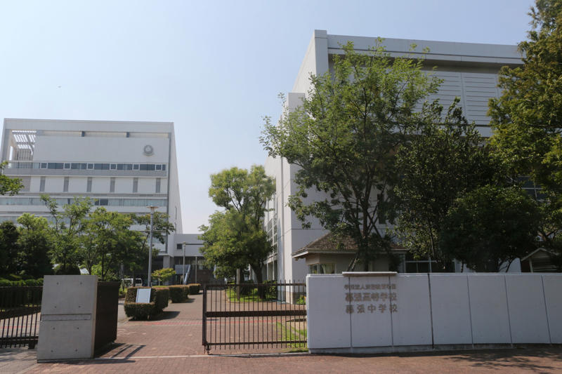 ■中学1年から「現地集合・解散」, ■自分で調べ、自分で考える, ■「中学受験」から脱却する, ■「シート」を作り提出, ■路線図を見たことのない生徒も, ■生徒の力につながる, ■武蔵は校外行事で現地集合・解散, ■群馬に行くはずが栃木に, ■灘は合理性を重視