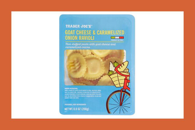 Ketchup Flavored Lattice Potato Chips, Goat Cheese & Caramelized Onion Ravioli , Pumpkin & Spice Brioche Style Liège Waffles, Vanilla Bean Whipped Sweet Potatoes, Chicken Lettuce Wraps