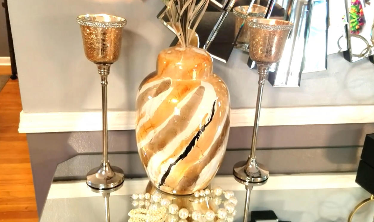 Lighting Up Big Bucks, Gooseneck Desk Lamp (1940s), Aladdin Mantle Kerosene Lamp (1930s), Mid-Century Modern Bullet Lamp (1960s), Falkenstein Glass Lamp (1970s), Art Nouveau Boudoir Lamp (1910s), Gone With the Wind Lamp (1890s), Phil-Mar Ceramic Lamp (1950s), Rembrandt Torchiere Lamp (1930s), Vintage Laurel Mushroom Lamp (1970s), Handel Slag Glass Lamp (1910s), Majestic Z Lamp (1950s), Bridge Arm Floor Lamp (1920s), Ginger Jar Lamps by Frederick Cooper (1960s), Tiffany Reproduction Lamp (Early 1900s), Murano Glass Lamp (1950s), Eames Era Saucer Pendant Lamp (1950s), Handel Reverse Painted Lamp (1920s), Tiffany Studios Bronze Base (1910s), Pairpoint Puffy Lamp (1910s), Miller Slag Glass Lamp (1900s), Duffner &amp; Kimberly Leaded Lamp (1910s), Tiffany Studios Desk Lamp (1910s)