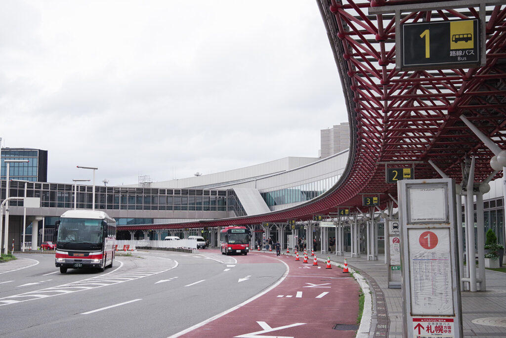 ■新千歳空港→ウトロ　一般路線バスチャレンジ, ■AIさんはこう申しております, ■上から行くか、下から行くか, ■ウトロまでの路線バス全行程, ■行程4日のローカル路線バス旅