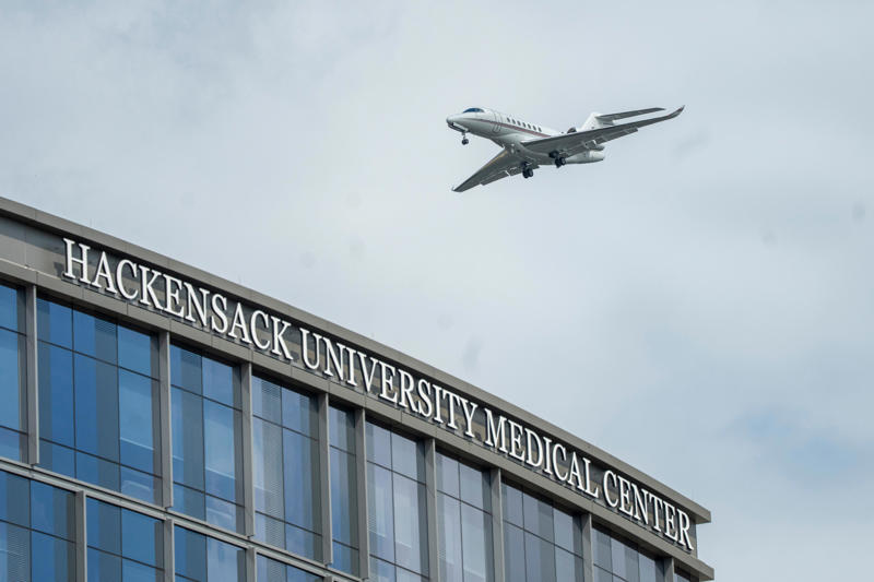 The clients who use Teterboro, Top destinations from Teterboro change by season, How Teterboro operates, Nefarious deeds, The noise issue, Small airport with a colorful history, The private companies: Flexjet, NetJets, Wheels Up, others