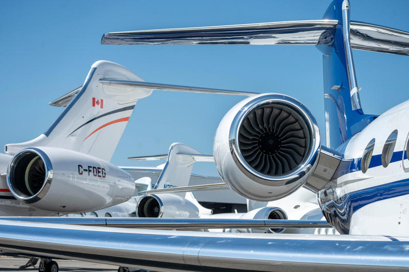 The clients who use Teterboro, Top destinations from Teterboro change by season, How Teterboro operates, Nefarious deeds, The noise issue, Small airport with a colorful history, The private companies: Flexjet, NetJets, Wheels Up, others