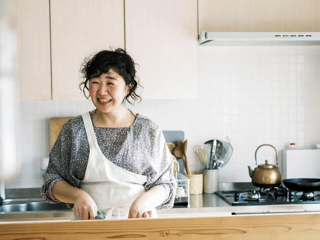 藤原奈緒さんがつくる「あたらしい日常料理 ふじわら」の調味料, 「ふじわらのおいしいびん詰め」どうやって使う？, エッセイとレシピをまとめた初の書籍『あたらしい日常、料理』, 「納豆辣油」作ってみました, 毎日の食卓がおいしく楽しくなるヒント