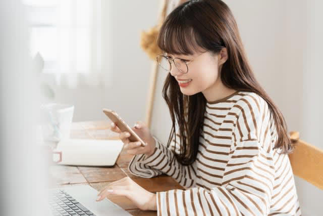 相場の動きは正確に予測できない。相場が気になる場合は、積立のほうが続けやすい, 積立投資は、相場が下がったときに効果を発揮する, 一括と積立でどちらがよい結果を得られるかは、最後までわからない, 「迷ったら積立」決め手は、長く続けられるかどうか
