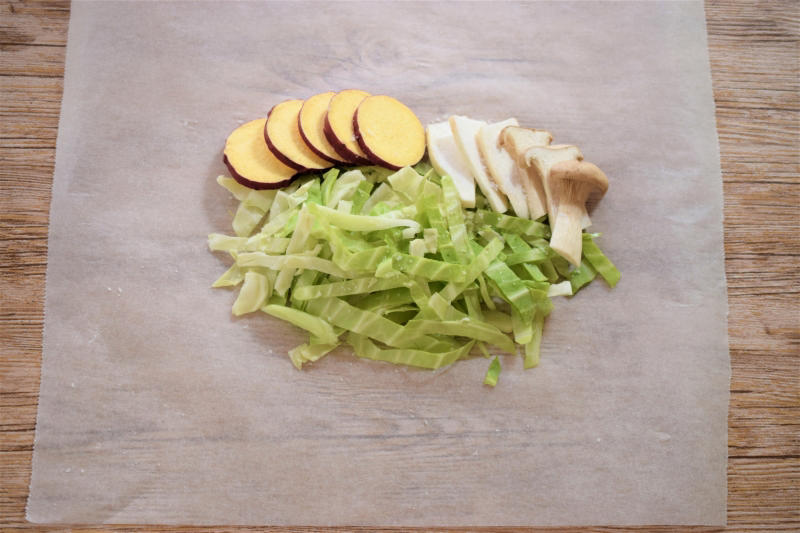 チキンと秋野菜のオーブン焼き, ささ身と秋野菜のゴマみそ炒め, 秋鮭と野菜の包み蒸し 柑橘添え, ごはんがすすむ 里芋と鶏肉のシンプル煮, チンゲンサイのおかかがけ, 大量消費にも！ なすとかぼちゃの焼き浸し