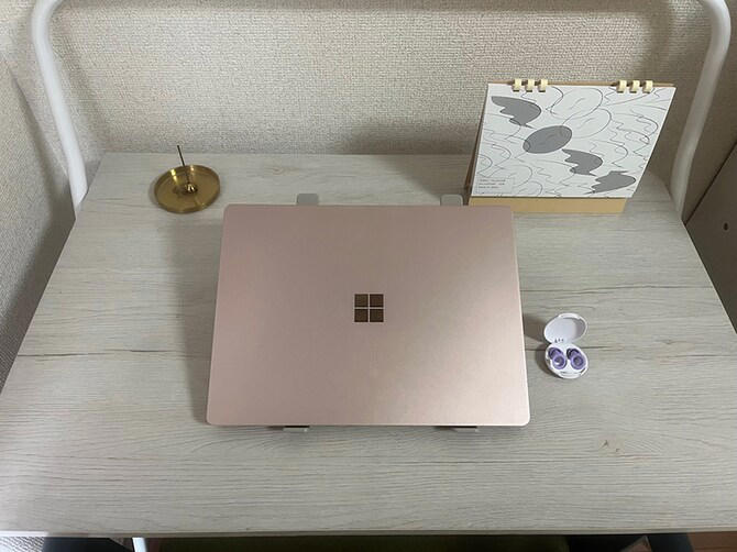 “推し活”は、生き方のアップデートにさえつながる, 「ぬいぐるみ」から始まった、予想外のキャリアジャンプ 【ぬいぐるみ系YouTuber・ぴよぴっこさん】, 思い切って宝塚市を拠点に！「ご贔屓」が変えた働き方 【宝塚ライター・音月りおさん】, 言葉に魅せられて──“発信力講座”へつながった推しの一言 【編集者・ライター 新里陽子】