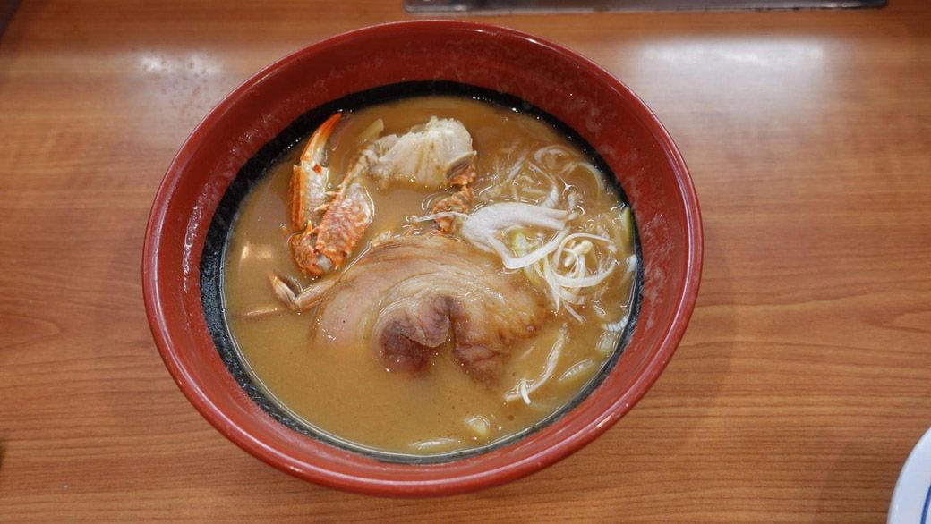 くら寿司の「釜揚げうどん」は「本物」か？, 食べた結果「美味しい釜揚げうどんでした、くら寿司さん、疑ってすいません！」, くら寿司の「讃岐うどん」は、超・極太麺！, 回転寿司店のうどん・ラーメンは「広くお客様に喜んでいただくため」,  「くら寿司」の釜揚げ・釜玉は冷凍　しかし「侮れない！各社の冷凍技術」