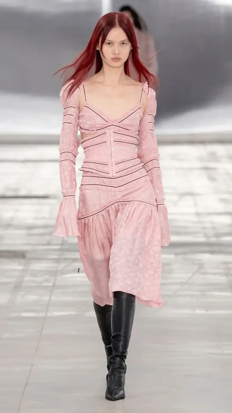 Fendi: Pixel Play, Jil Sander: What Lies Beneath , Knwls: Club Kinetics, Loro Piana: Soft Power , Etro: Boho Futurism , Prada: A New Uniform , Max Mara: Modern Rococo , Emporio Armani: Returns 