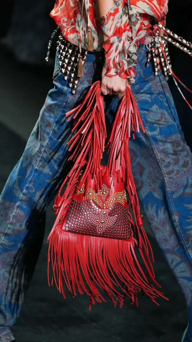 Fendi: Pixel Play, Jil Sander: What Lies Beneath , Knwls: Club Kinetics, Loro Piana: Soft Power , Etro: Boho Futurism , Prada: A New Uniform , Max Mara: Modern Rococo , Emporio Armani: Returns 