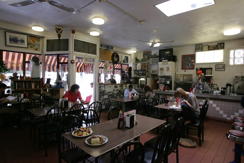 Crazy Burger Cafe & Juice Bar, Evelyn's Drive In, Aunt Carrie's, Louis Family Restaurant, Edgewood Cafe (CLOSED), Anthony's Seafood, Italian Corner, Angelo's Civita Farnese, Mediterraneo Caffe (CLOSED) , Liberty Elm Diner (CLOSED)