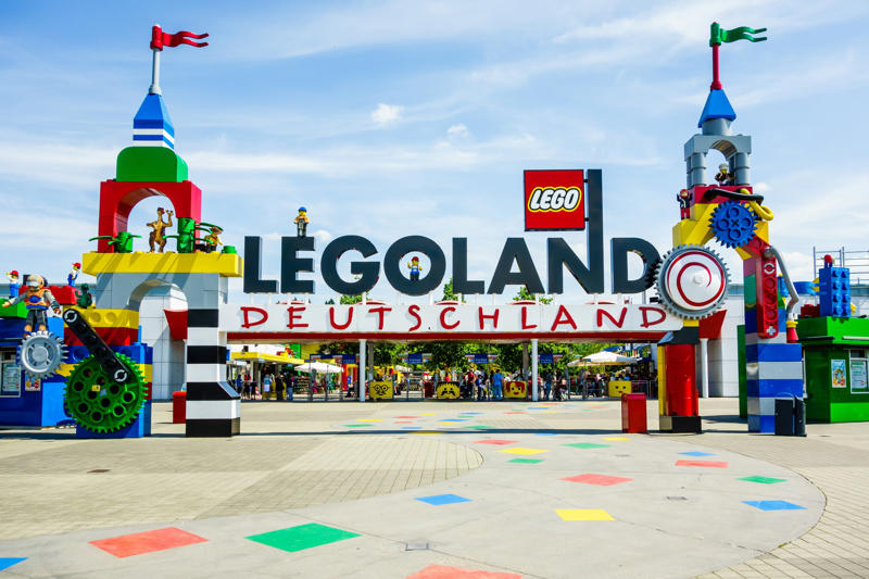 1. Europa-Park, Rust, Germany, 2. Efteling, Kaatsheuvel, Netherlands, 3. Legoland Billund Resort, Billund, Denmark, 4. Parc Astérix, Plailly, France, 5. Tivoli Gardens, Copenhagen, Denmark, 6. Puy du Fou, Les Epesses, France, 7. Legoland Germany, Günzburg, Germany, 8. Futuroscope, Chasseneuil-du-Poitou, France, 9. Ravensburger Spieleland, Meckenbeuren, Germany