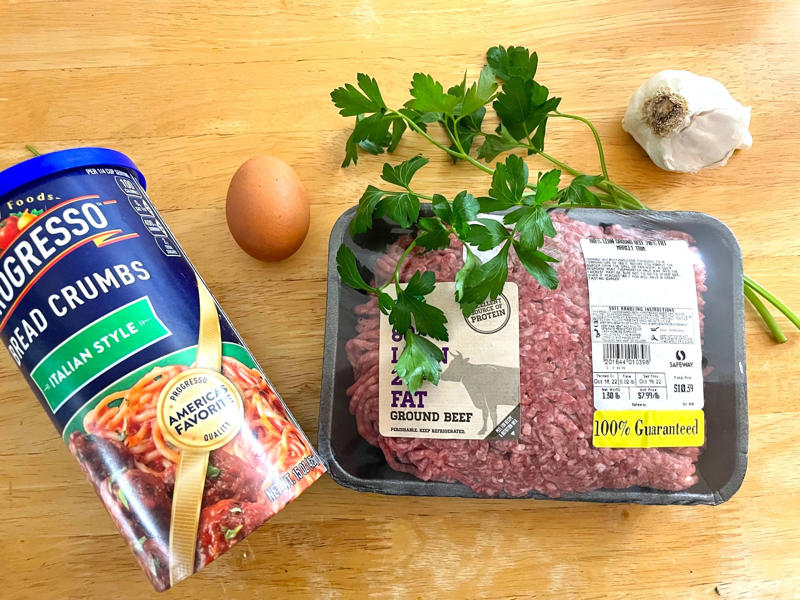 Before making the meatballs, we just need to do some quick prep., Then, mix everything together with your hands., Once your mixture is ready, start shaping the meatballs., Add the meatballs, one by one, into the pan., Use two forks to gently rotate each meatball every two minutes., It will take about 10 minutes to cook the meatballs.