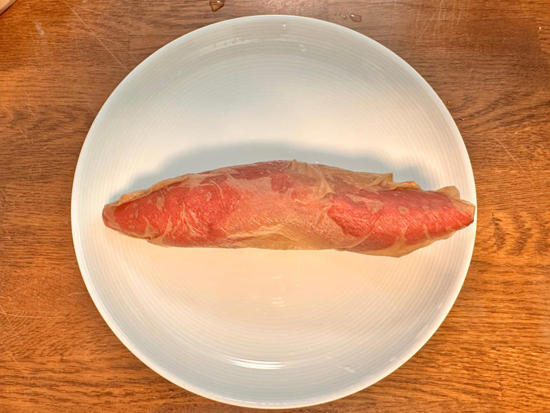 1.必要なグッズはキッチンペーパーとラップだけ, 2.キッチンペーパーでくるむ, 3.ラップでくるみます, 4.レンジでチンします, 5.そのまま食べても、バターをオンしてもOK