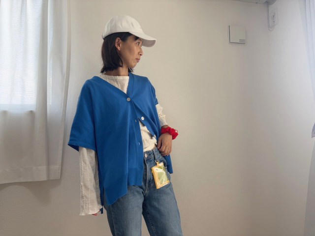 ・ひらめきから2週間、服屋をさまよう日々, ・しまむらでついに発見！, ・コーデ1：ビビッと来た青のゆったりカーディガン, ・コーデ2：濃いブルーのワンピでシンプルに, ・いつか聖地でコーデの最終チェックを