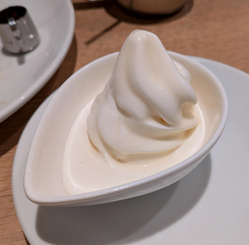・念願のカフェヨシノ, ・0円なのにプレミアム!?, ・急いで食わねば！, ・今回訪問した店舗の情報