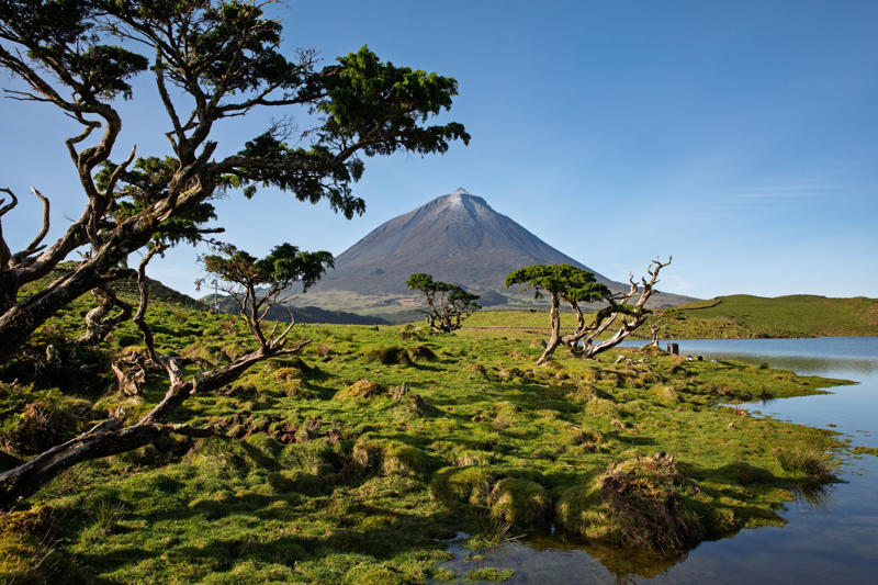 The Eastern Group of islands, São Miguel Island (The Green Island), Santa Maria , The central group of islands, Terceira Island (The Lilac Island), Pico Island (The Black Island), Faial Island (The Blue Island), São Jorge Island, Graciosa Island (The White Island), The Western Group of islands, Flores Island (The Flower Island), Corvo Island, How to get to the Azores