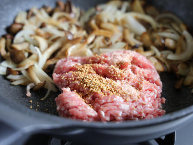 焼ききのことひき肉の味噌ミルクパスタを試すのにかかる時間, 焼ききのことひき肉の味噌ミルクパスタのレシピ, 焼ききのことひき肉の味噌ミルクパスタの材料（2人分）, 焼ききのことひき肉の味噌ミルクパスタの作り方
