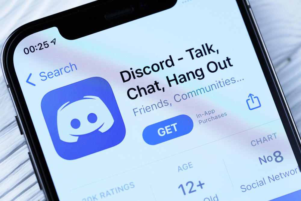 The Thrill of Connecting, Every Conversation Was an Adventure, Communities Formed Around Pure Interest, Waiting Made Everything More Meaningful, Screen Names Told Stories, Global Connections Felt Revolutionary, The Learning Curve Created Bonds, Channel Operators Were Digital Heroes, Customization Was an Art Form, When Magic Lives On
