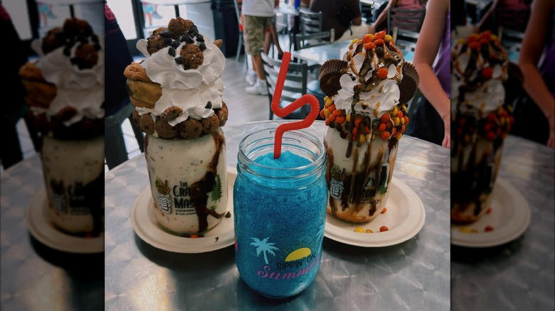 Sunliner Diner, Gorilla Taco, The Old Mill Restaurant, Mama's Farmhouse, Frizzle Chicken Café, Downtown Flavortown, Blue Moose Burgers and Wings, Cookie Dough Monster Burgers & Shakes, Sawyer's Farmhouse, Methodology