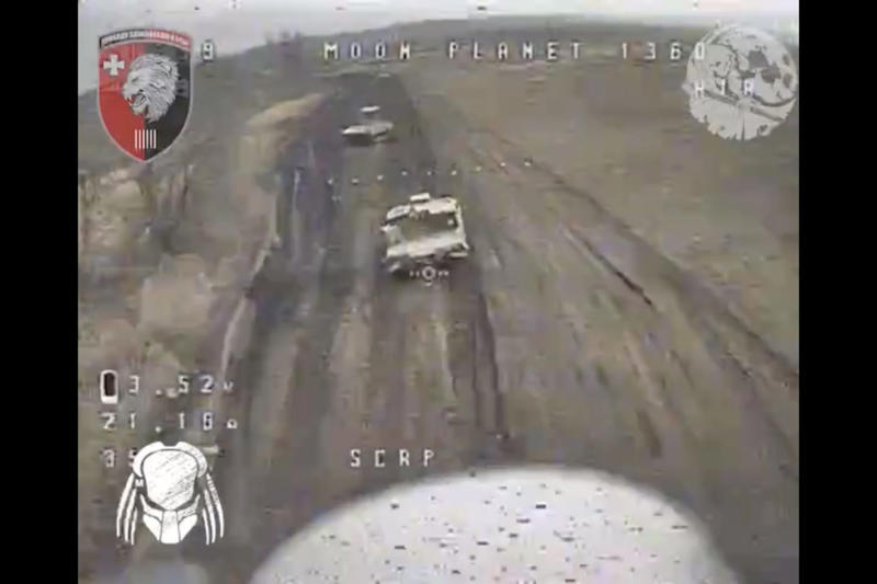 指揮偵察車「ラドガ」, 「幻の車両」を戦場に投入するロシア, 兵員輸送車として利用か, 生産数はわずか4両, 2024年にも目撃される, ほかにも興味深い事例が, 幻のウクライナ製歩兵戦闘車, ウクライナの試作車両「BMP-55」か, 旧ソ連時代の戦車を改修, 旧式の戦車を近代化, 多くは知られていない, 近代化計画の一環, エンジンを前方に移し、歩兵輸送用に, 地雷にも耐えられる, ソビエト時代の歩兵戦闘車よりも優れている, 輸送力や火力もある, 重機関銃と対戦車ミサイルで武装, 可能性としての試作にとどまっていた, ロシアの手に落ちたのかも不明