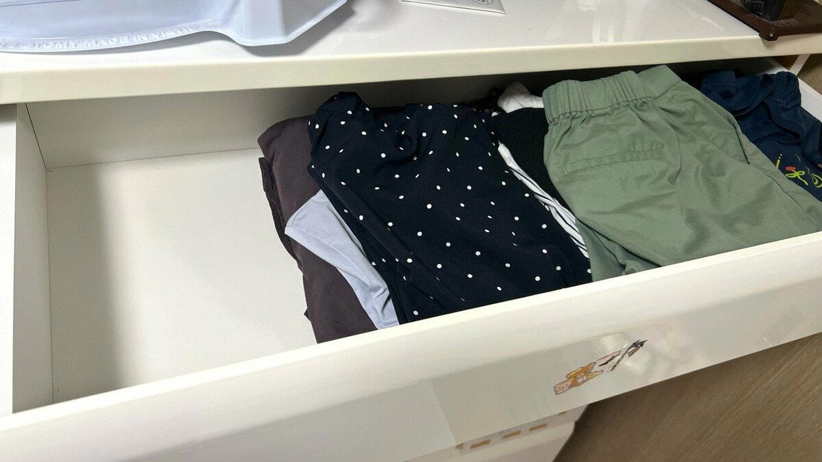 1：増やすとセットでものも増えがちな「収納」, 2：もっとおトクに買える「定価商品」, 3：散財のもとになりがちな「趣味のアイテム」, 4：ラクだけど割高な「食事」, 5：「見栄」だけを理由に買ってしまうもの