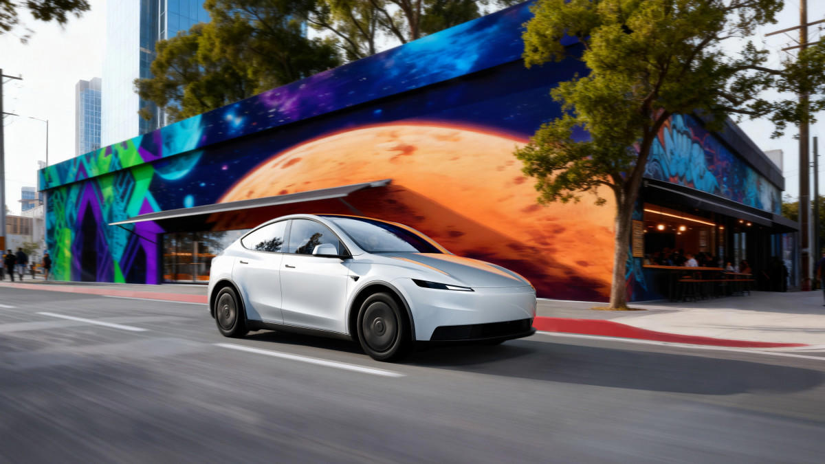 1. 2026 Lucid Air Pure RWD, 2. 2026 Tesla Model 3 Standard RWD, 3. 2026 Tesla Model Y Standard RWD, 4. 2026 Tesla Model 3 Premium RWD, 5. 2026 Lucid Air Touring