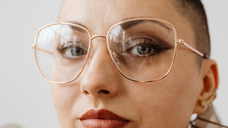 1. Classic Round Frames, 2. Bold Wayfarer Frames, 3. Transparent Frames, 4. Cat-Eye Glasses, 5. Oversized Frames, 6. Aviator Glasses, 7. Geometric Frames, 8. Wooden Frames, 9. Metal Rimless Glasses, 10. Double Bridge Frames, 11. Thick Black Frames, 12. Tortoiseshell Patterns, 13. Sporty Wrap-Around Frames, 14. Semi-Rimless Frames, 15. Gradient Color Frames, 16. Vintage Wire Frames, 17. Asymmetrical Frames, 18. Glow-In-The-Dark Frames, 19. Custom Painted Hand-Decorated Frames, 20. Eco-Friendly Recycled Material Frames