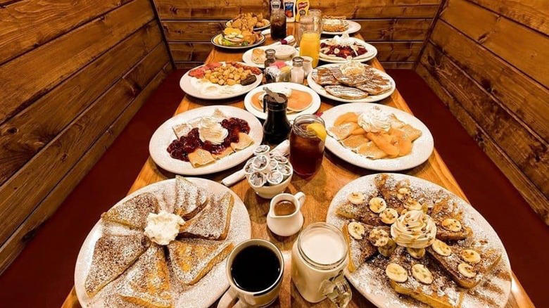 Sunliner Diner, Gorilla Taco, The Old Mill Restaurant, Mama's Farmhouse, Frizzle Chicken Café, Downtown Flavortown, Blue Moose Burgers and Wings, Cookie Dough Monster Burgers & Shakes, Sawyer's Farmhouse, Methodology
