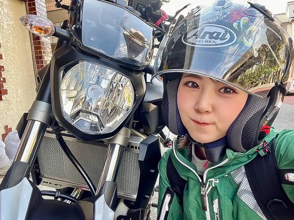 父親との雑談が興味のきっかけ, バイク上達の執念でインドア派のときさんに変化が, 気持ちが落ちている時はバイクに乗らないのも安全の秘訣, バイクは新鮮な気持ちを常に与えてくれる, 二輪車の楽しさや利便性、安全性に関する情報を発信