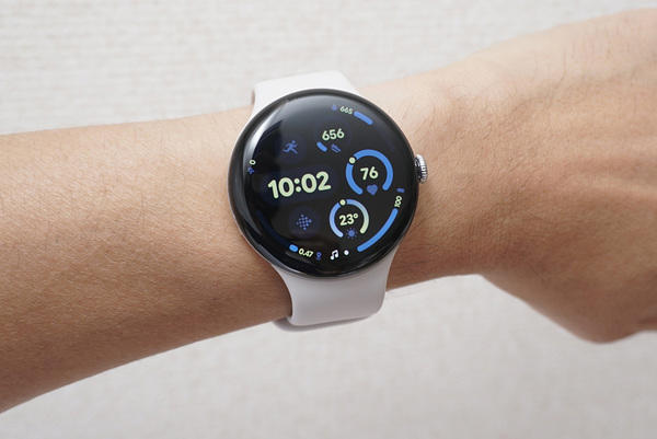 スマートウォッチとして洗練されたデザイン, フル充電から40時間前後バッテリーが持つ, 自動アクティビティ検知に対応はしているが……, 睡眠トラッキングをApple Watchと比べた, Geminiを積極的に使いたくなるレスポンスの心地よさ, Apple Watchに負けない便利なアプリも揃う