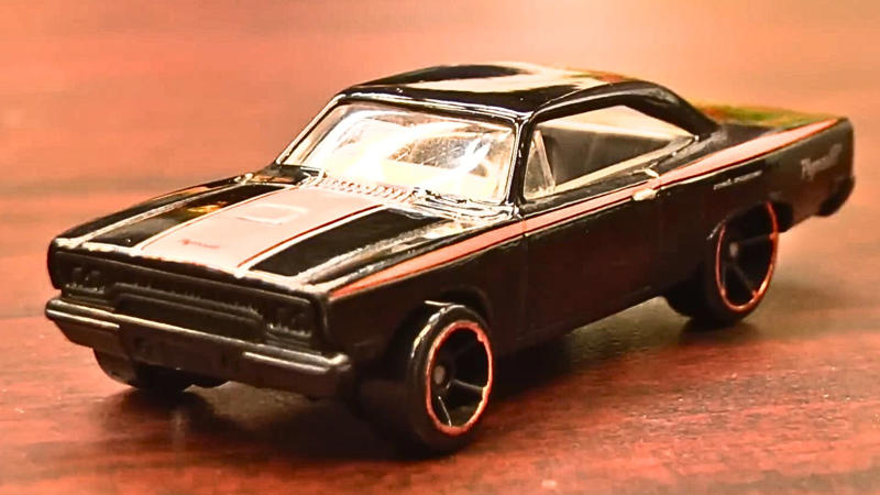 1. ’67 Camaro, 2. ’70 Chevelle SS, 3. ’67 Shelby GT500, 4. ’69 Dodge Charger, 5. ’70 Plymouth Road Runner, 6. ’71 Plymouth GTX, 7. ’71 AMC Javelin AMX, 8. ’70 Dodge Hemi Challenger, 9. ’68 COPO Camaro, 10. ’70 Pontiac GTO Judge, 11. ’69 Chevelle SS 396, 12. ’65 Mustang Fastback, 13. ’70 Plymouth Superbird, 14. ’69 Dodge Charger Daytona, 15. ’70 Buick GSX, 16. ’73 Pontiac Firebird, 17. ’70 Mercury Cougar Eliminator, 18. ’71 Dodge Challenger, 19. ’70 Oldsmobile 442, 20. ’69 Ford Mustang