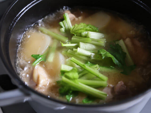 鶏とかぶのポトフとアイオリソースを試すのにかかる時間, 鶏とかぶのポトフとアイオリソースのレシピ, 鶏とかぶのポトフとアイオリソースの材料（2人分）, 鶏とかぶのポトフとアイオリソースの作り方