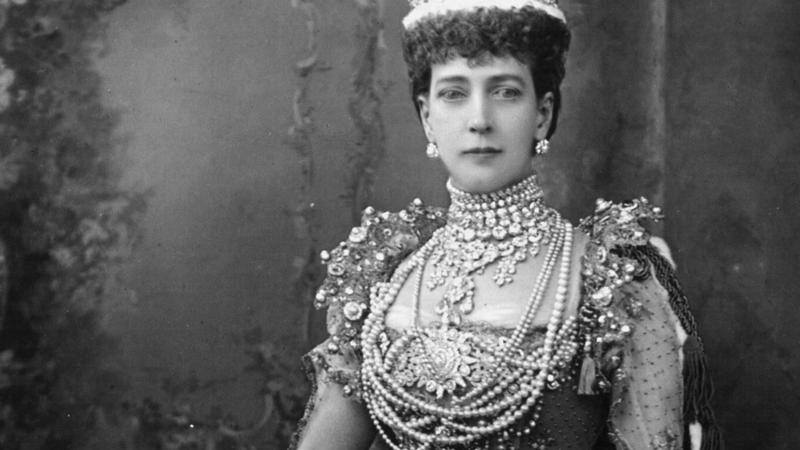 5. Queen Alexandra of Denmark 1. Princess Diana, 2. Meghan Markle, 3. Queen Elizabeth II, 4. Kate Middleton, 5. Queen Alexandra of Denmark, 6. Princess Margaret, 7. Queen Letizia of Spain, 8. Princess Eugenie, 9. Queen Camilla, 10. Grace Kelly, 11. Queen Beatrix, 12. Marie Antoinette, 13. Princess Anne, 14. Princess Caroline of Monaco, 15. Queen Elizabeth The Queen Mother, 16. Empress Michiko, 17. Princess Angela, 18. Princess Victoria, 19. Queen Rania of Jordan, 20. Queen Victoria