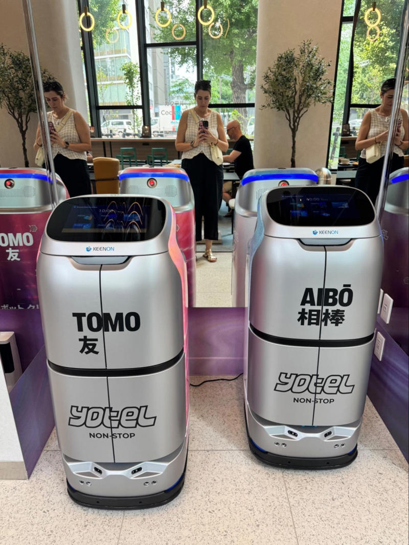 After I checked in, I was greeted by two of Yotel's in-house robot crew members, or 'Yobots'.