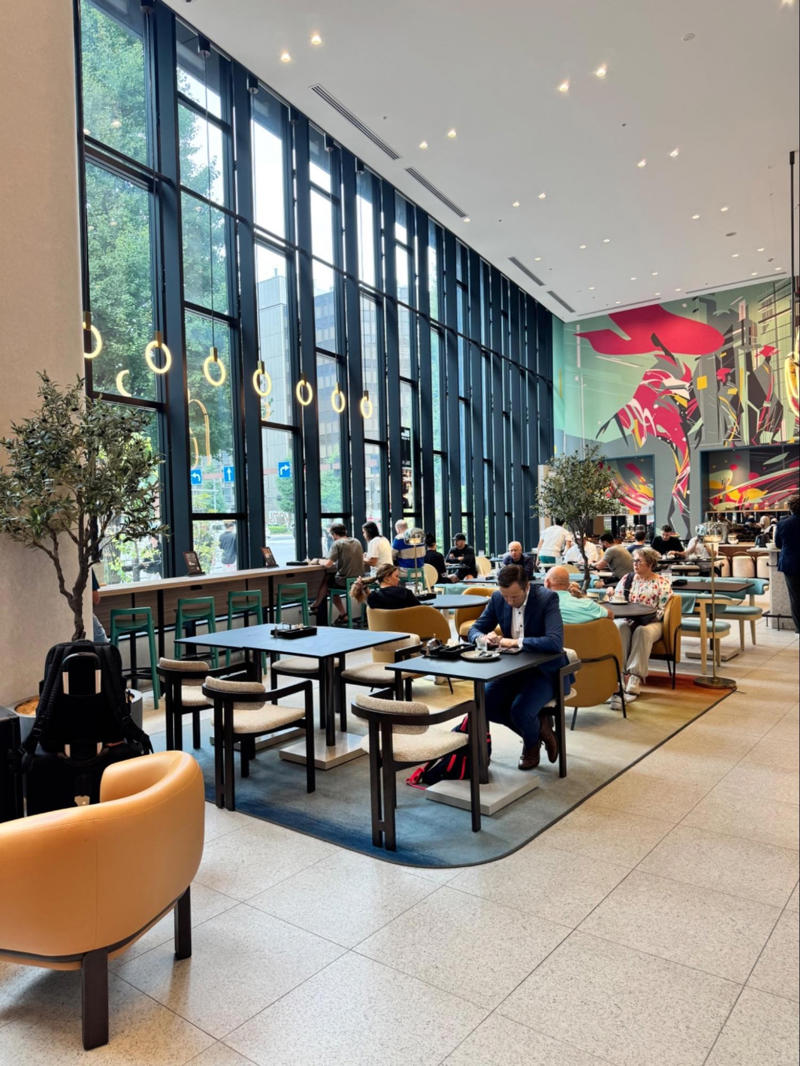 Set on the ground floor of the hotel, Komyuniti is Yotel's all-day restaurant and bar concept.
