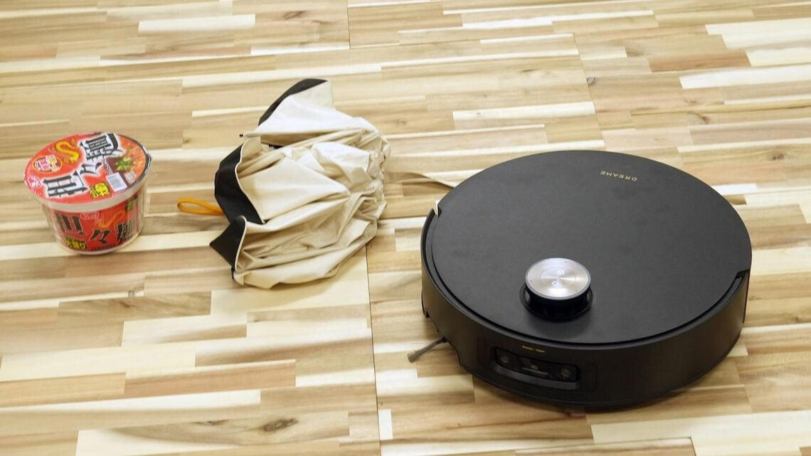 ダイソンを超えるデジタルモーターを開発する技術集団, 新モデルでは最新トレンドであるローラーモップを採用, 高いナビ機能と8cmの段差を超える機能を搭載, 自動メンテナンス機能で掃除機自体も清潔さを保てる, 日本市場での認知拡大が急務