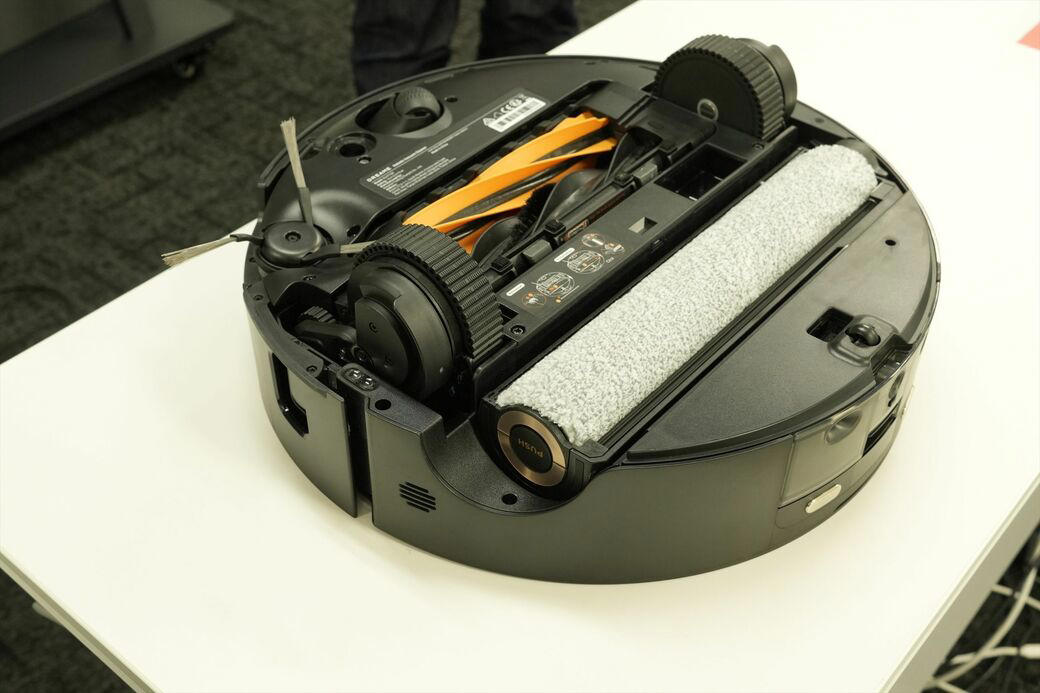 ダイソンを超えるデジタルモーターを開発する技術集団, 新モデルでは最新トレンドであるローラーモップを採用, 高いナビ機能と8cmの段差を超える機能を搭載, 自動メンテナンス機能で掃除機自体も清潔さを保てる, 日本市場での認知拡大が急務
