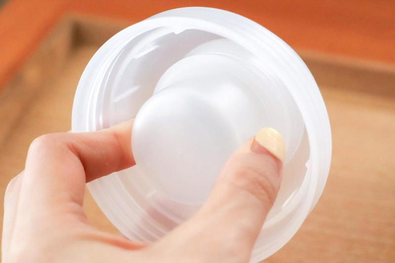 無印良品のカップタイプのお弁当箱, メイン料理にぴったりな450mL, サラダやデザートを持ち歩ける350mL, 便利な反面、注意点もあり！