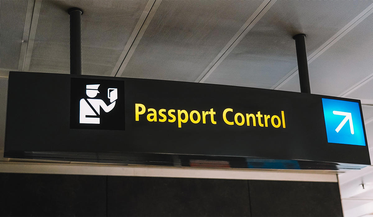 EXIT/ENTRY SYSTEM NEW EUROPEAN TRAVEL RULES, EXIT/ENTRY SYSTEM, WILL WE HAVE TO PREPARE?, WHAT ABOUT PASSPORT STAMPING?, WHEN WILL THE EES BEGIN?, FACE AND FINGERPRINT RECOGNITION, ENTRY REFUSALS WILL BE HELD, WHEN WILL IT FULLY KICK IN?, WHO DO THESE RULES APPLY TO?, WHICH COUNTRIES ARE INCLUDED?