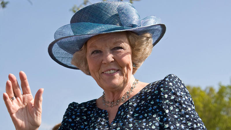 11. Queen Beatrix 1. Princess Diana, 2. Meghan Markle, 3. Queen Elizabeth II, 4. Kate Middleton, 5. Queen Alexandra of Denmark, 6. Princess Margaret, 7. Queen Letizia of Spain, 8. Princess Eugenie, 9. Queen Camilla, 10. Grace Kelly, 11. Queen Beatrix, 12. Marie Antoinette, 13. Princess Anne, 14. Princess Caroline of Monaco, 15. Queen Elizabeth The Queen Mother, 16. Empress Michiko, 17. Princess Angela, 18. Princess Victoria, 19. Queen Rania of Jordan, 20. Queen Victoria
