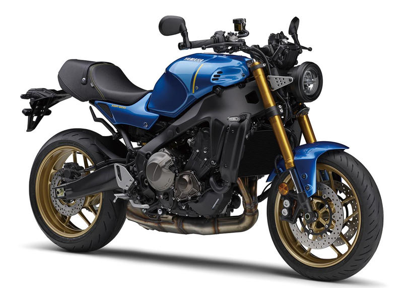 ヤマハ「XSR」ヒストリー, ヤマハ「XSR900 ABS」系譜（2016～2025年モデル）, ヤマハ「XSR900 ABS」の主なスペック・燃費・製造国・価格, ヤマハ「XSR700 ABS」系譜（2018年～2024年モデル）, ヤマハ「XSR700 ABS」の主なスペック・価格, 関連のおすすめ記事